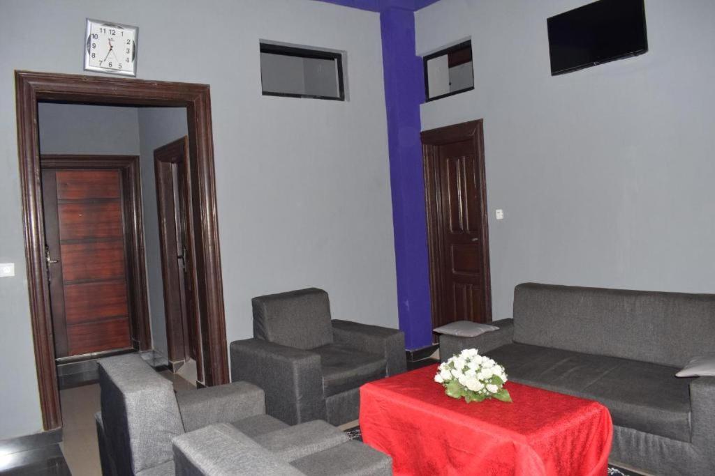 Hotel Kangaroo בוג'ומבורה מראה חיצוני תמונה