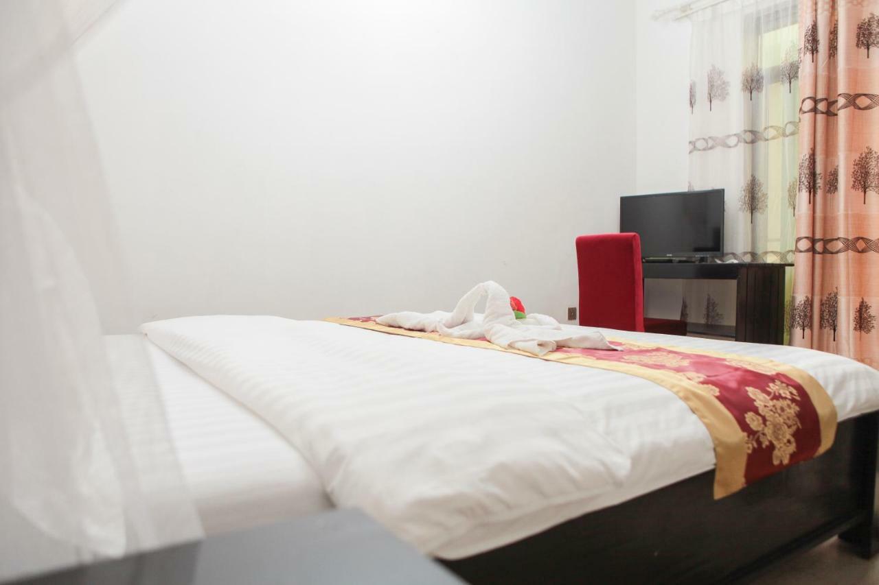 Hotel Kangaroo בוג'ומבורה מראה חיצוני תמונה