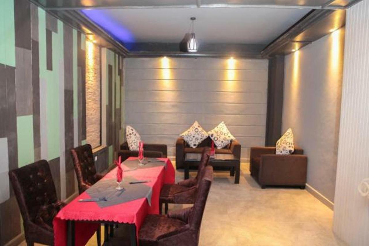 Hotel Kangaroo בוג'ומבורה מראה חיצוני תמונה