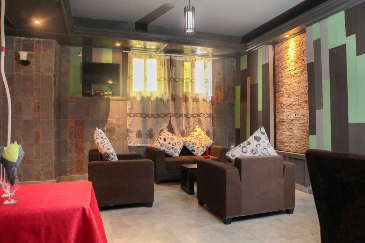 Hotel Kangaroo בוג'ומבורה מראה חיצוני תמונה