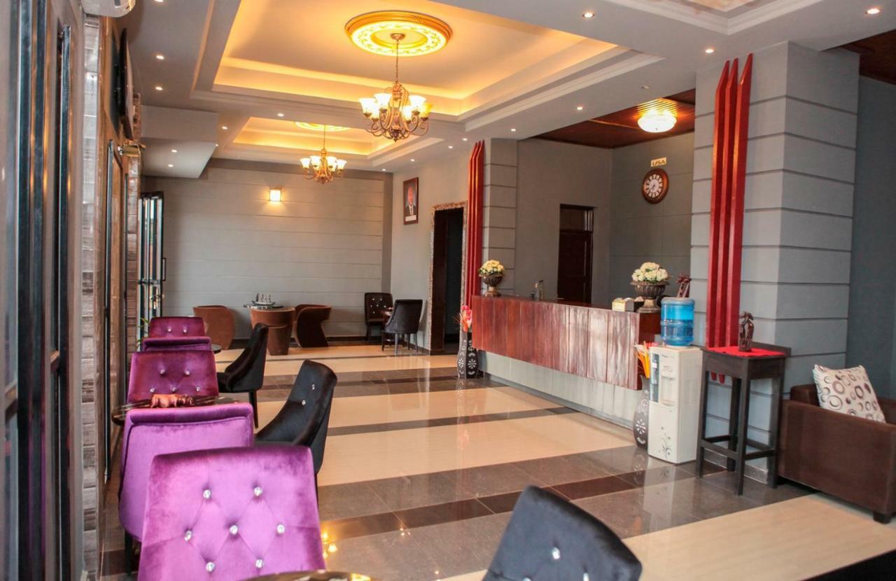 Hotel Kangaroo בוג'ומבורה מראה חיצוני תמונה